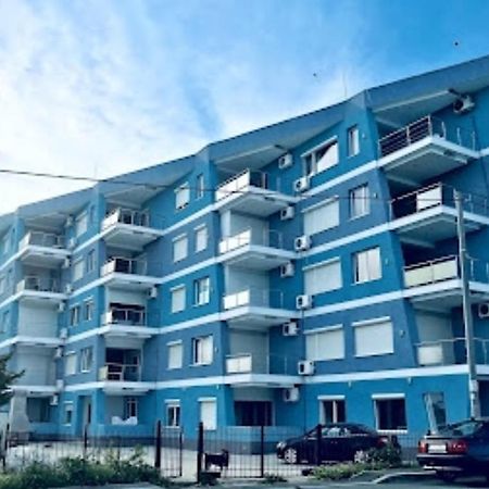 Apartament Bety Sea Front Apartment คอสติเนช ภายนอก รูปภาพ